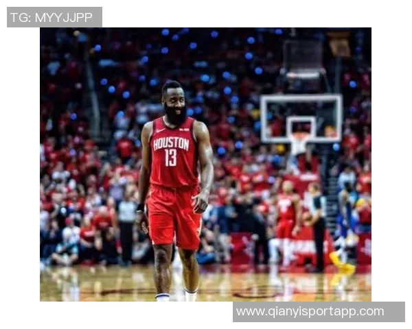 哈登表现起伏不定全场仅得18分下半场状态低迷失误和犯规频频影响球队表现 哈登表现起伏不定全场仅得18分下半场状态低迷失误和犯规频频影响球队表现