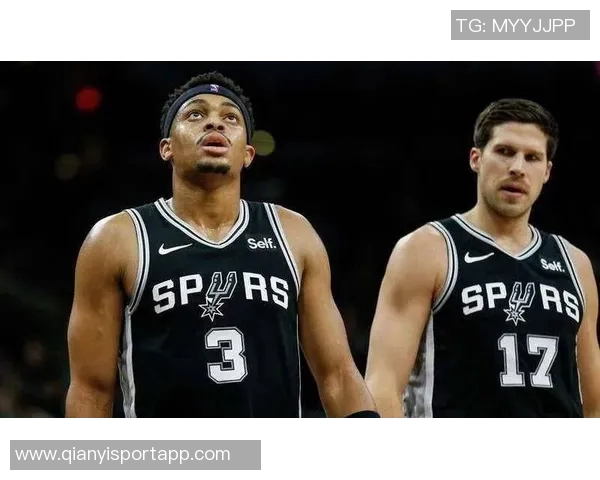 米奇约翰逊谈索汉左手腕受伤对回归时间线的影响不大 米奇约翰逊谈索汉左手腕受伤对回归时间线的影响不大